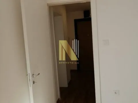 Izdavanje, dvosoban stan, 61m², Socijalno, Novi Sad Sve Podlokacije - image 4