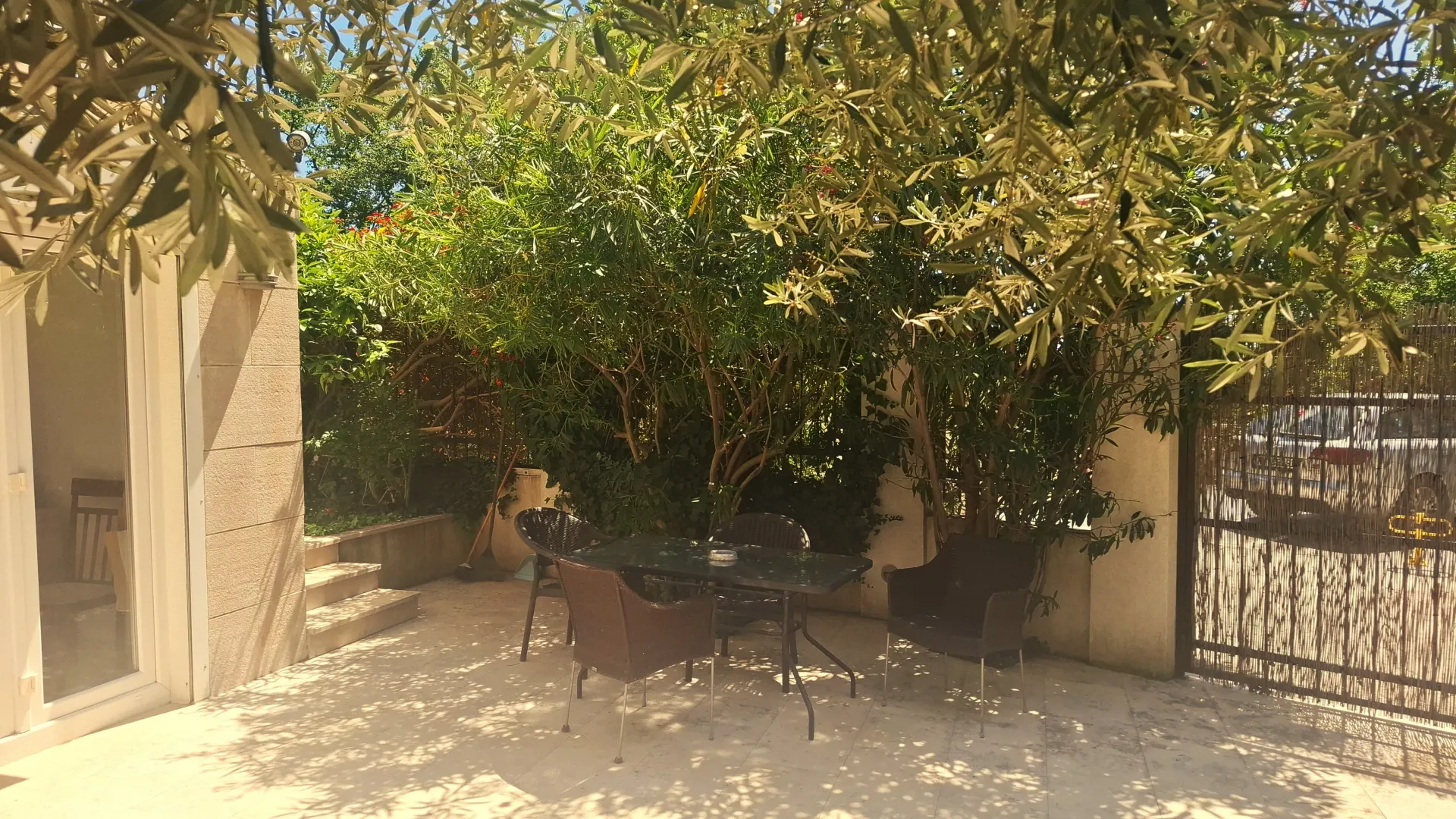 Sale, house, 380m², Perazića do, Budva