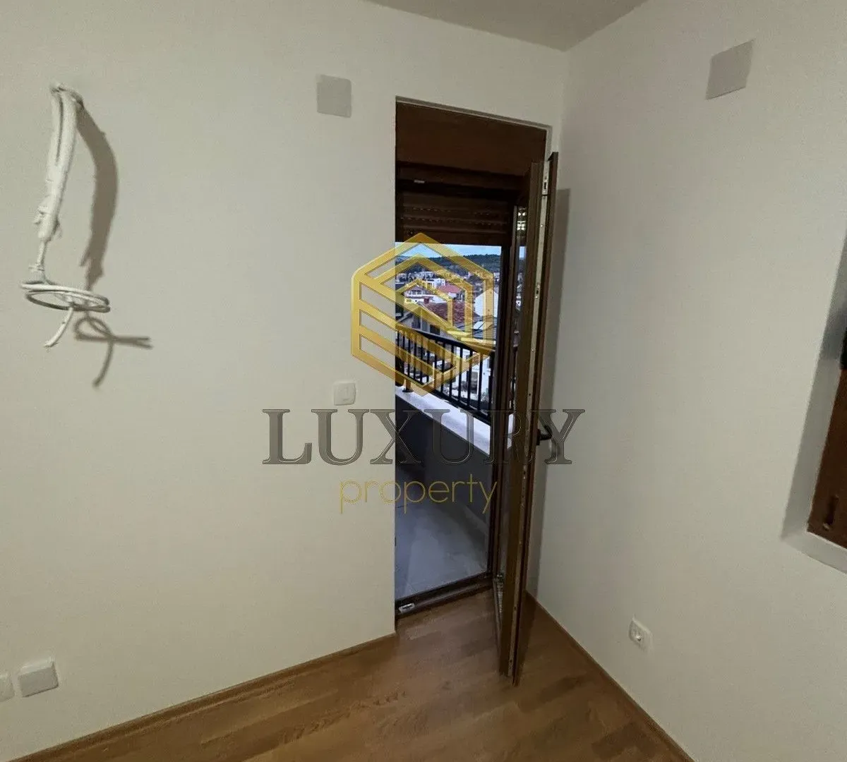 Rent, two bedroom apartment, 56m², Stari Aerodrom, Podgorica