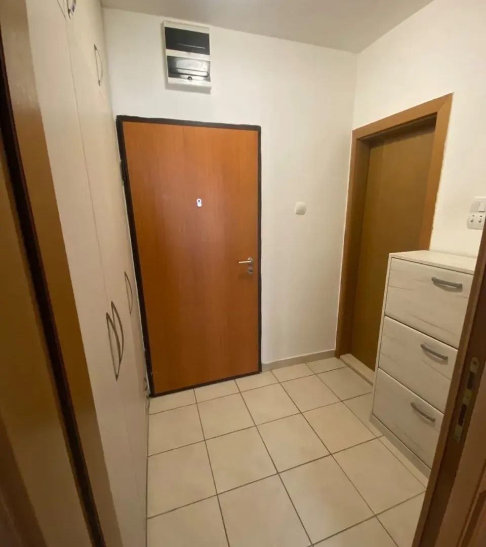 Rent, house, 28m², Blok 9, Podgorica