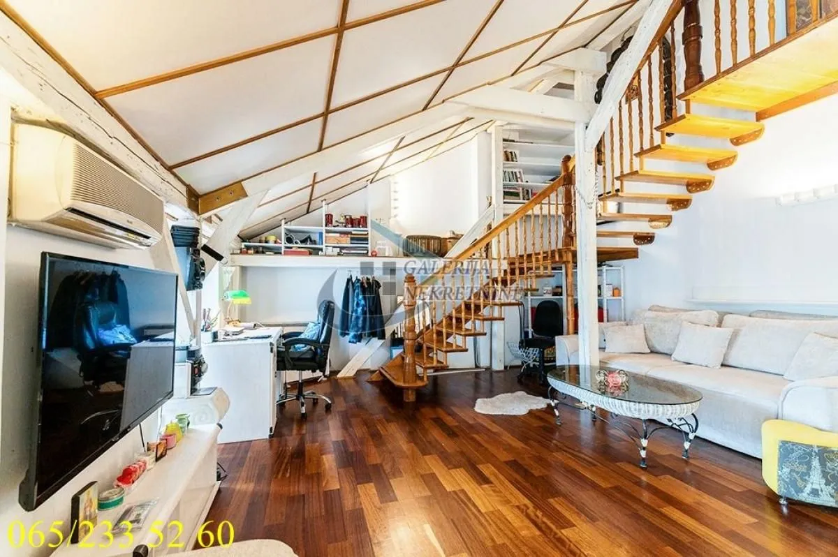 Prodaja, trosoban stan, 110m², Stari Grad, Beograd