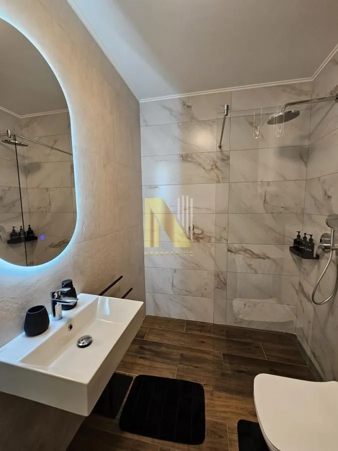 Izdavanje, jednosoban stan, 40m², Sajmište, Novi Sad