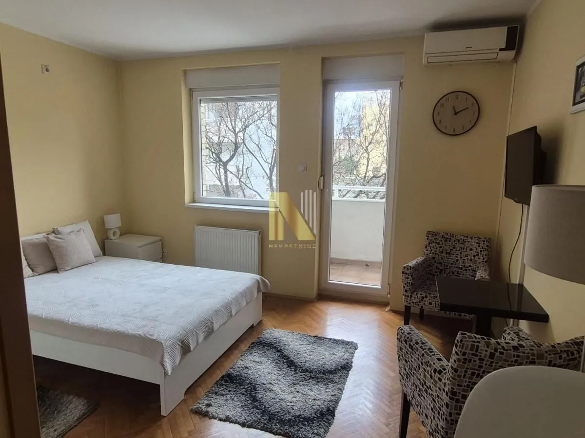 Rent, studio apartment, 24m², Grbavica, Novi Sad Sve Podlokacije