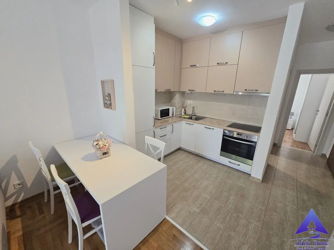 Sale, one bedroom apartment, 41m², Maine, Budva