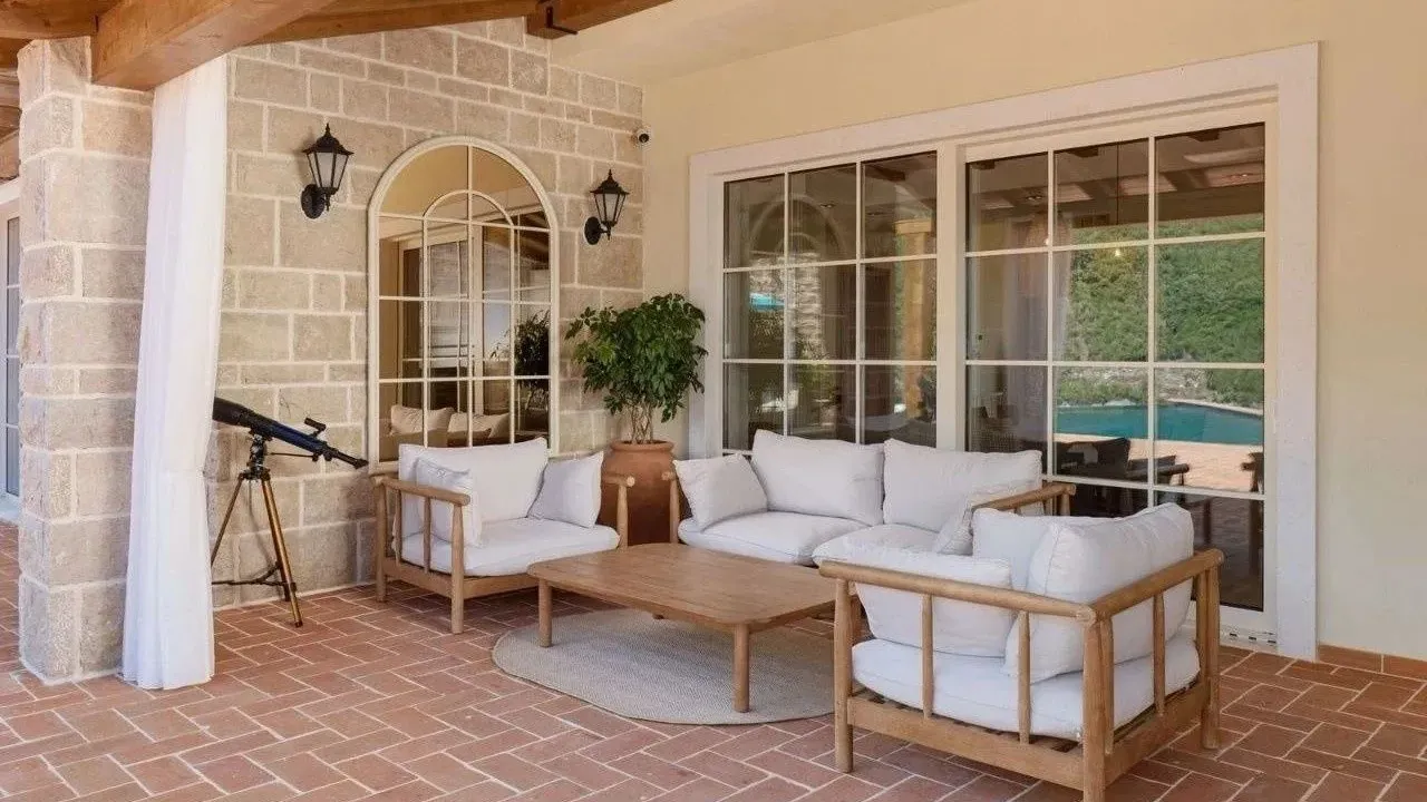 Sale, house, 800m², Luštica, Herceg Novi