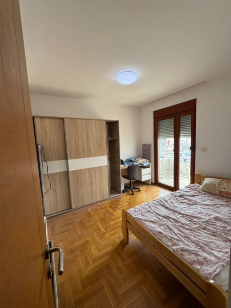 Prodaja, trosoban stan, 92m², Tuški Put, Podgorica