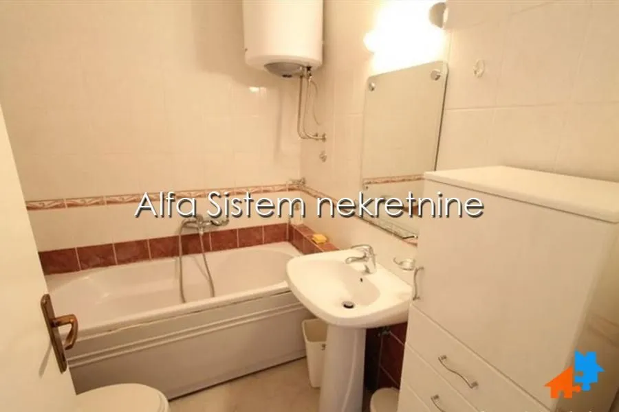 Rent, three bedroom apartment, 80m², Novi Beograd Sve Podlokacije, Beograd