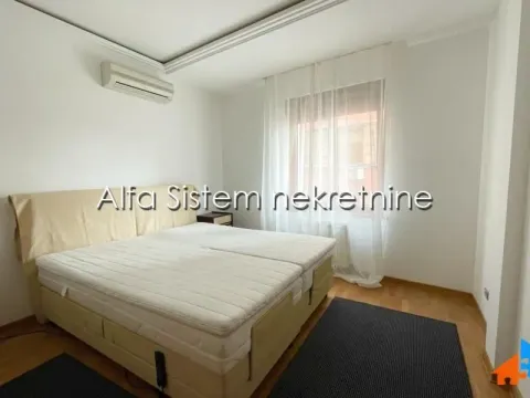 Izdavanje, stan, 130m², Vračar Hram, Vračar Sve Podlokacije - image 7