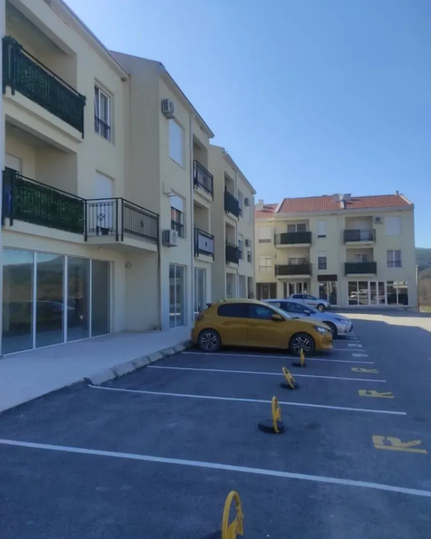 Sale, two bedroom apartment, 119m², Radanovići, Kotor