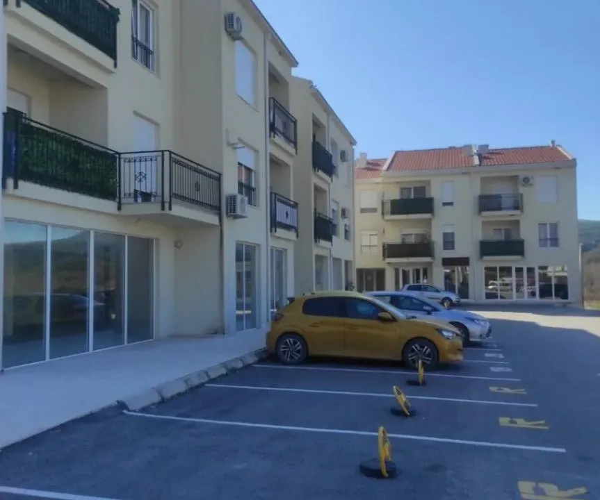 Sale, two bedroom apartment, 119m², Radanovići, Kotor