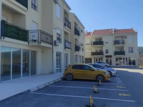 Sale, two bedroom apartment, 119m², Radanovići, Kotor