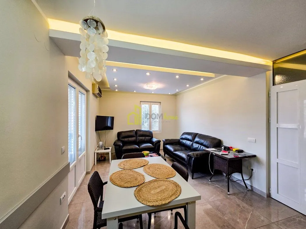 Sale, two bedroom apartment, 59m², Petrovac, Budva