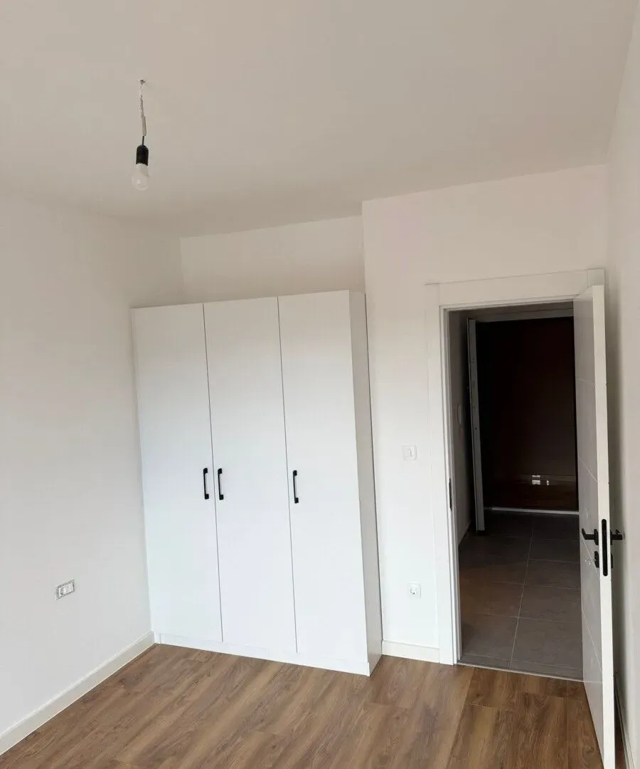 Prodaja, jednosoban stan, 56m², Podkošljun, Budva