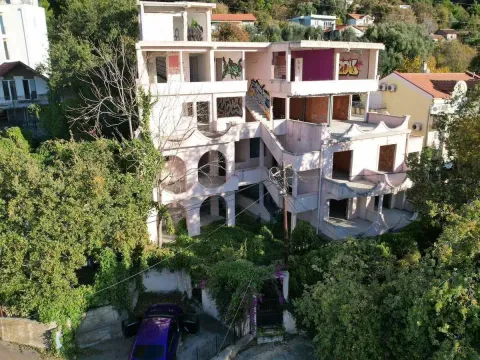 Prodaja, kuća, 845m², Budva, Crna Gora - image 13