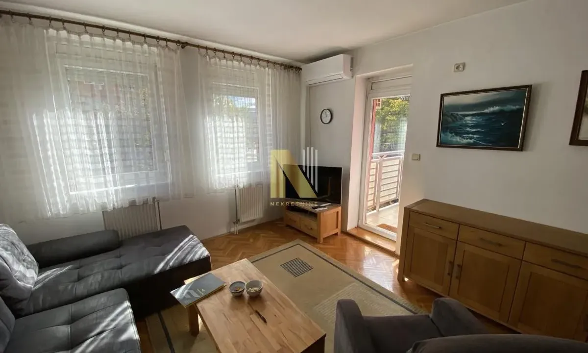 Izdavanje, dvosoban stan, 50m², Grbavica, Novi Sad Sve Podlokacije