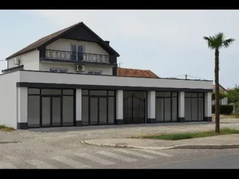 Poslovni prostor in Konik