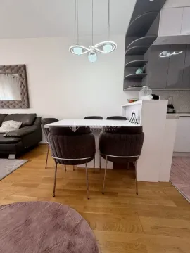 Izdavanje, dvosoban stan, 66m², Stari Aerodrom, Podgorica - image 5