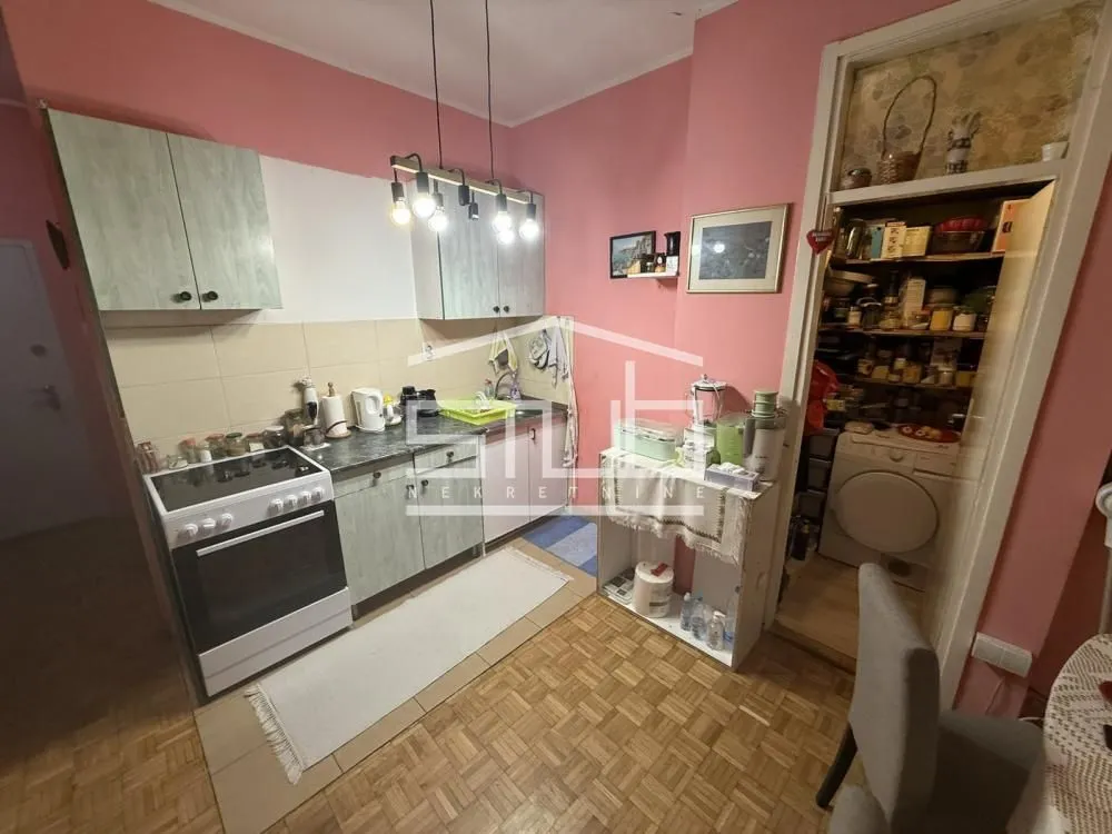 Prodaja, dvosoban stan, 59m², Novi Beograd Sve Podlokacije, Beograd