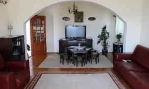 Prodaja, kuća, 400m², Srbina, Herceg Novi - image 8