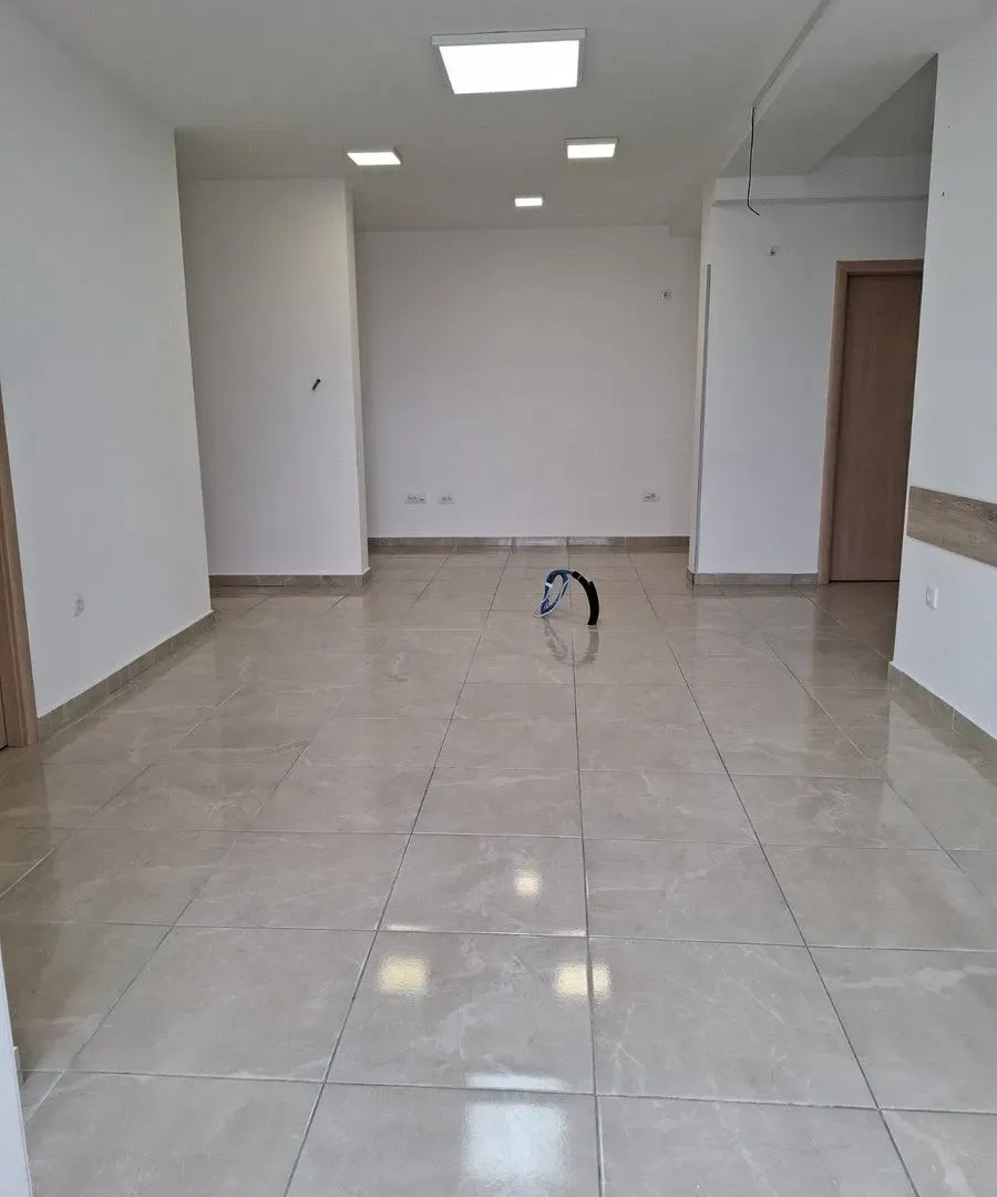 Sale, three bedroom apartment, 78m², Ruma, Srbija