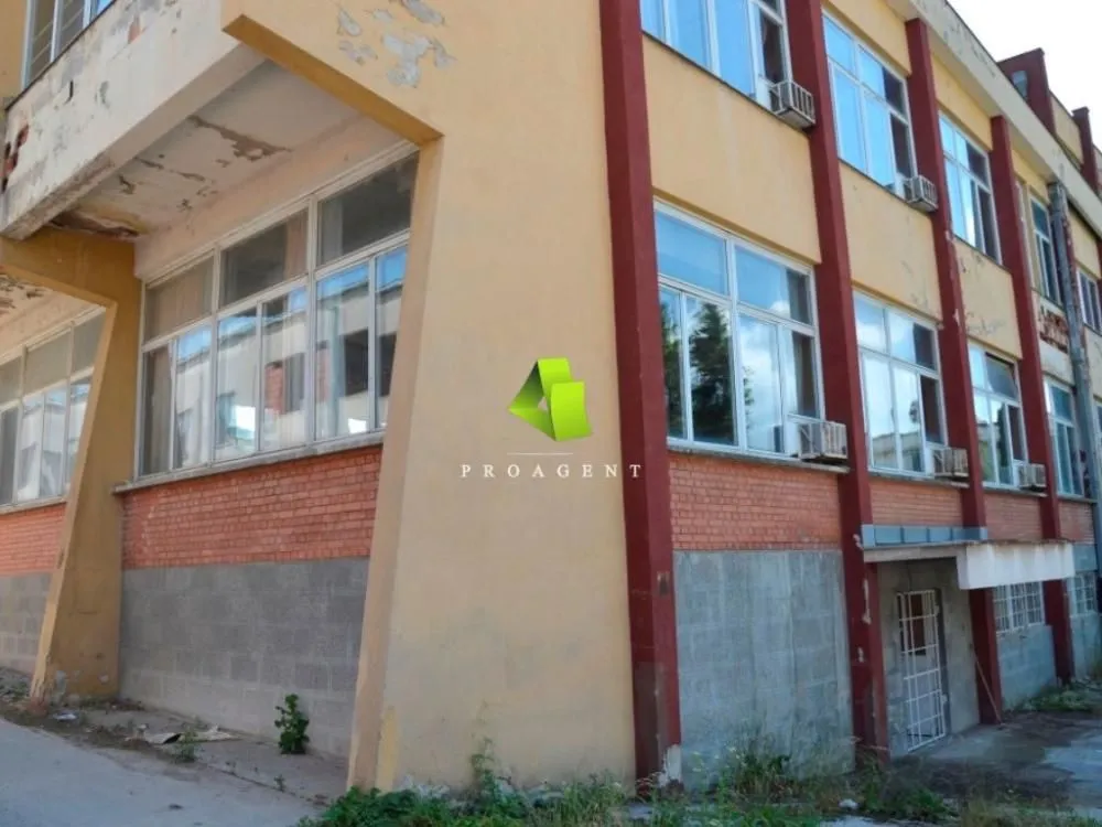 Rent, office space, 1900m², Svrljig, Srbija