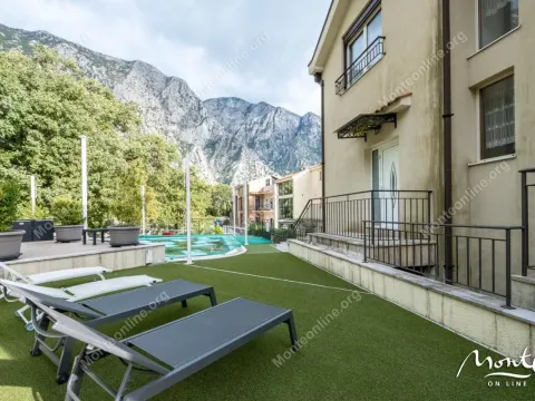 Prodaja, dvosoban stan, 104m², Orahovac, Kotor - image 38