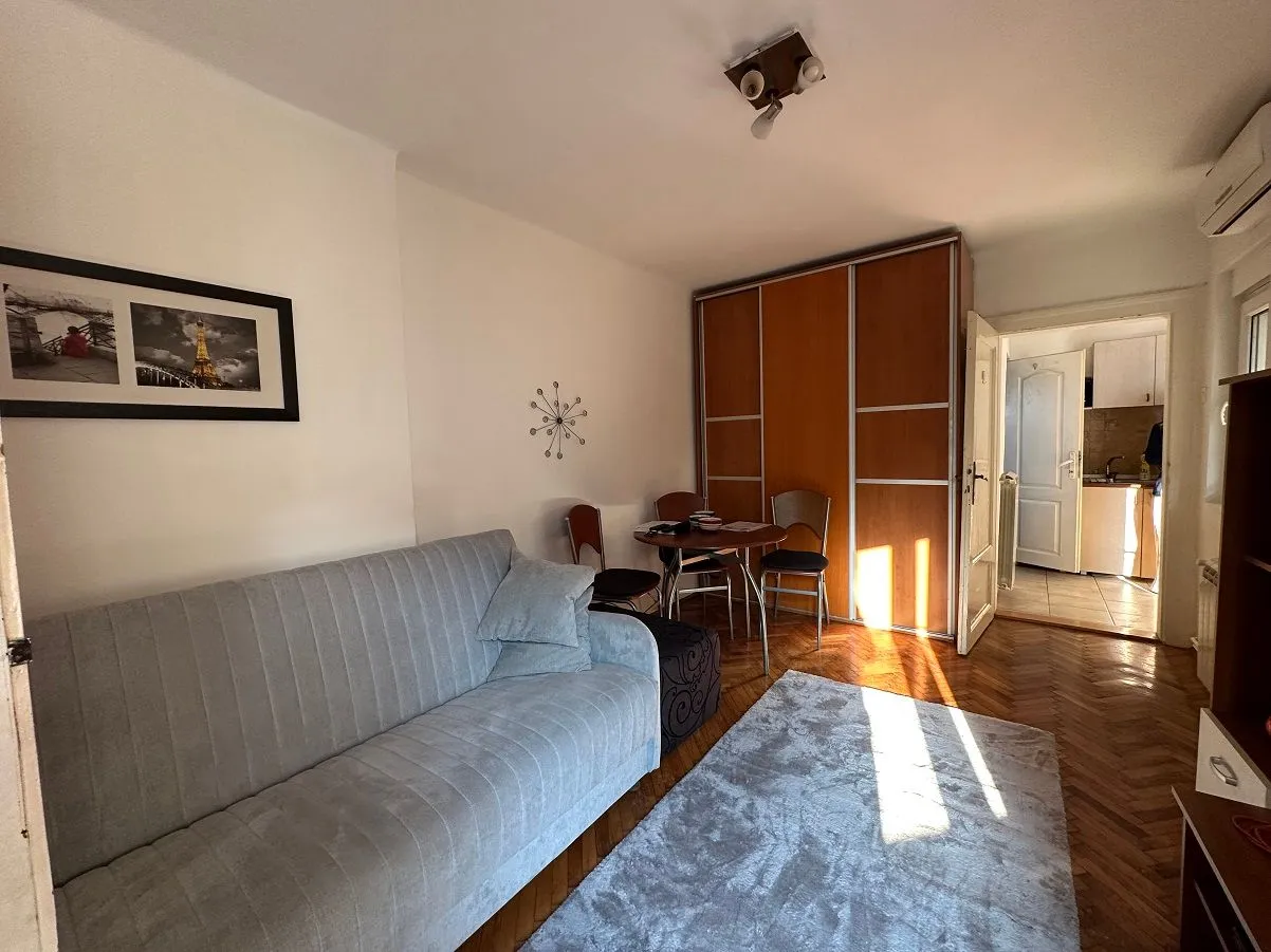 Prodaja, dvosoban stan, 30m², Klinički Centar, Beograd