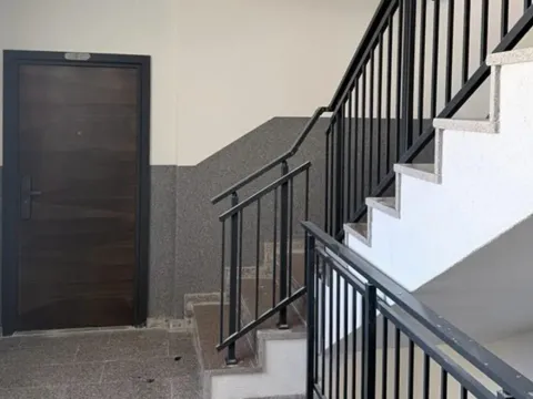 Sale, one bedroom apartment, 41m², Podkošljun, Budva - image 4