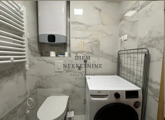 Izdavanje, jednosoban stan, 46m², City Kvart, Podgorica