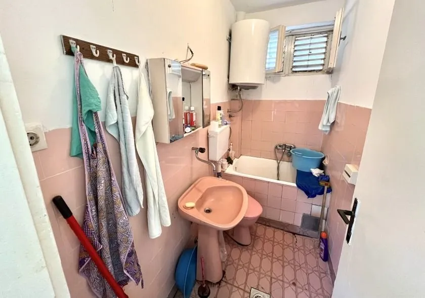 Sale, house, 80m², Šušanj, Bar