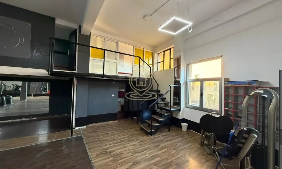 Rent, office space, 180m², Kaludjerica, Grocka