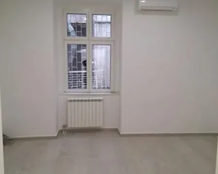 Izdavanje, poslovni prostor, 85m², Stari Grad, Beograd - image 3