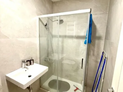 Izdavanje, jednosoban stan, 47m², Central Point, Podgorica - image 8