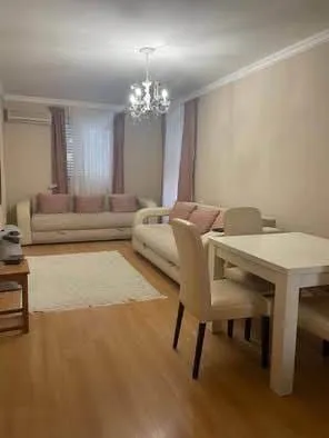 Izdavanje, jednosoban stan, 60m², Centar, Budva