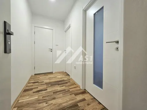 Prodaja, dvosoban stan, 43m², Adamovićevo Naselje, Novi Sad Sve Podlokacije - image 4