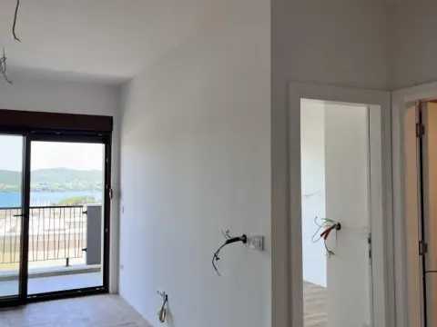 Prodaja, jednosoban stan, 43m², Tivat, Crna Gora - image 16