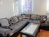 Prodaja, trosoban stan, 56m², Karaburma, Palilula Sve Podlokacije - image 1