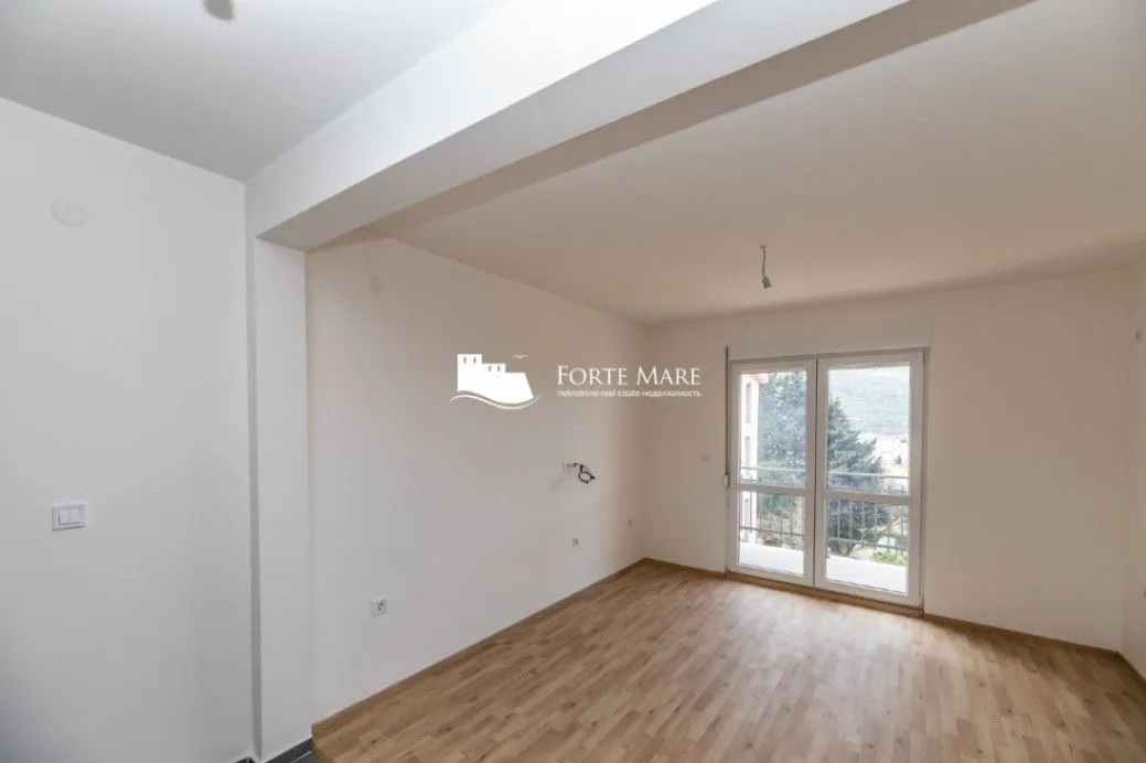 Prodaja, jednosoban stan, 43m², Đenovići, Herceg Novi