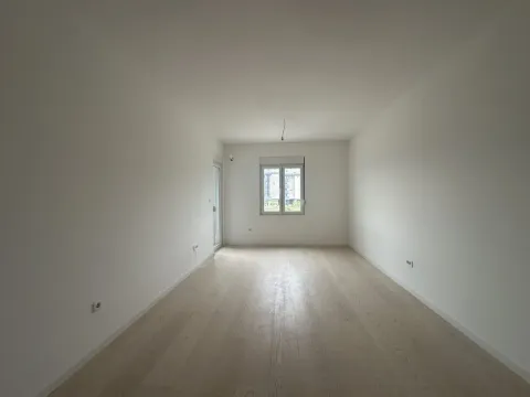 Prodaja, jednosoban stan, 43m², Zabjelo, Podgorica - image 2