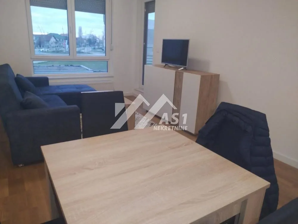 Izdavanje, jednosoban stan, 40m², Novo naselje, Novi Sad