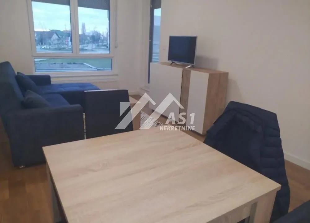 Izdavanje, jednosoban stan, 40m², Novo naselje, Novi Sad