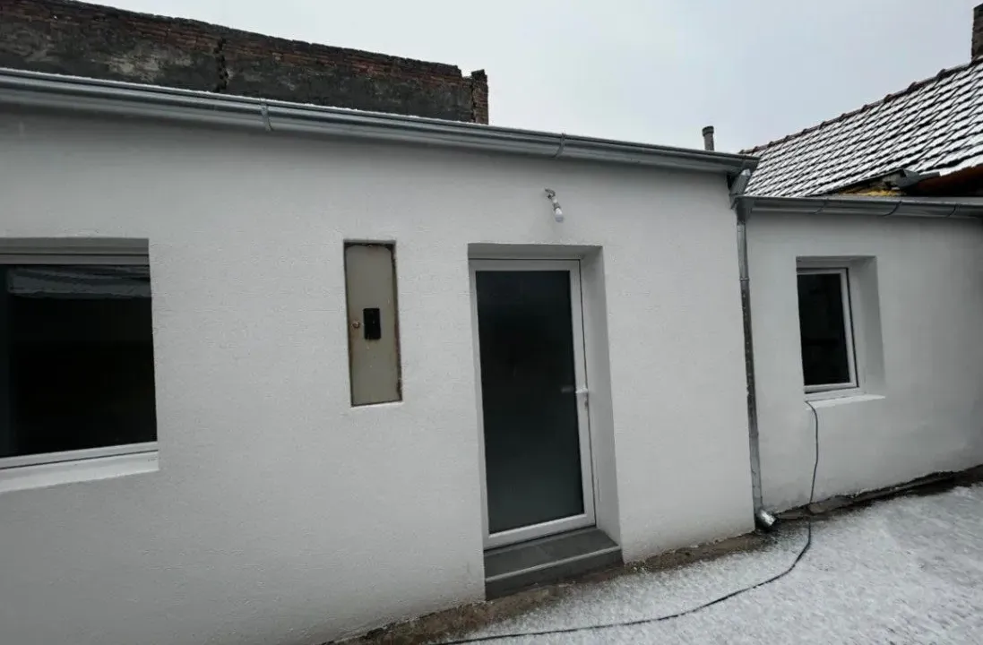Sale, apartment, 45m², Žitni trg, Zrenjanin