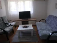 Izdavanje, jednosoban stan, 55m², Momišići, Podgorica - image 1