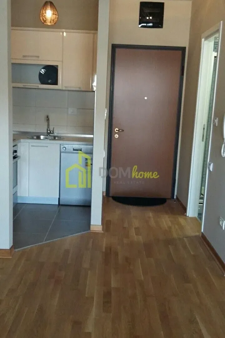 Rent, studio apartment, 33m², City Kvart, Podgorica
