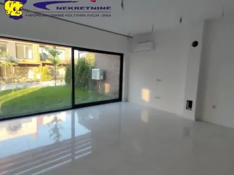 Prodaja, kuća, 181m², Sremska Kamenica, Petrovaradin - image 9