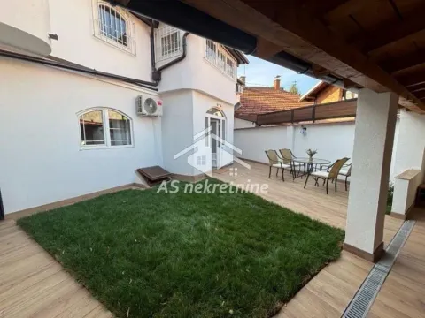 Rent, house, 120m², Slavujev Venac, Zvezdara Sve Podlokacije - image 24