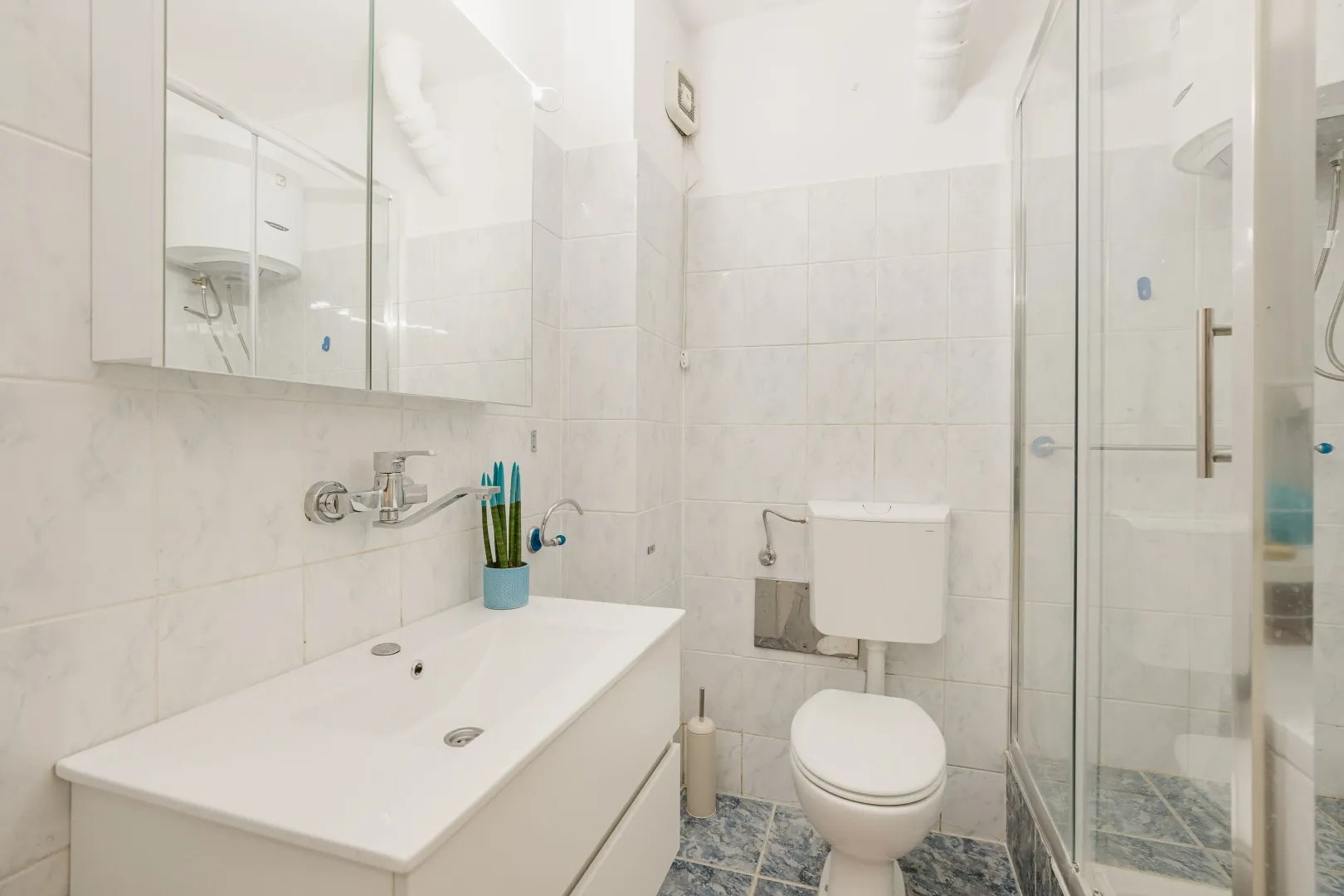 Rent, one bedroom apartment, 56m², Igalo, Herceg Novi