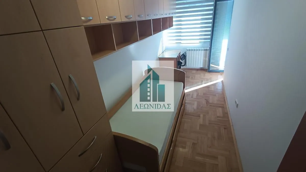 Izdavanje, dvosoban stan, 62m², Medijana, Niš