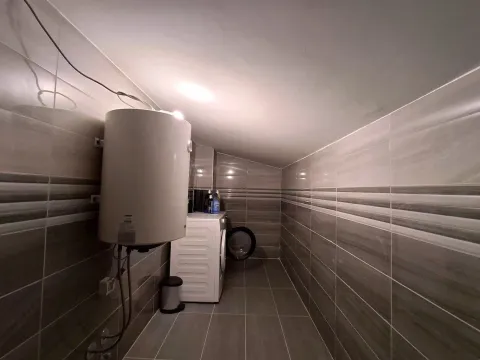 Rent, apartment, 160m², Stari Aerodrom, Podgorica - image 18