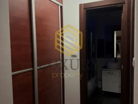 Prodaja, četvorosoban stan, 174m², Gorica C, Podgorica - image 10